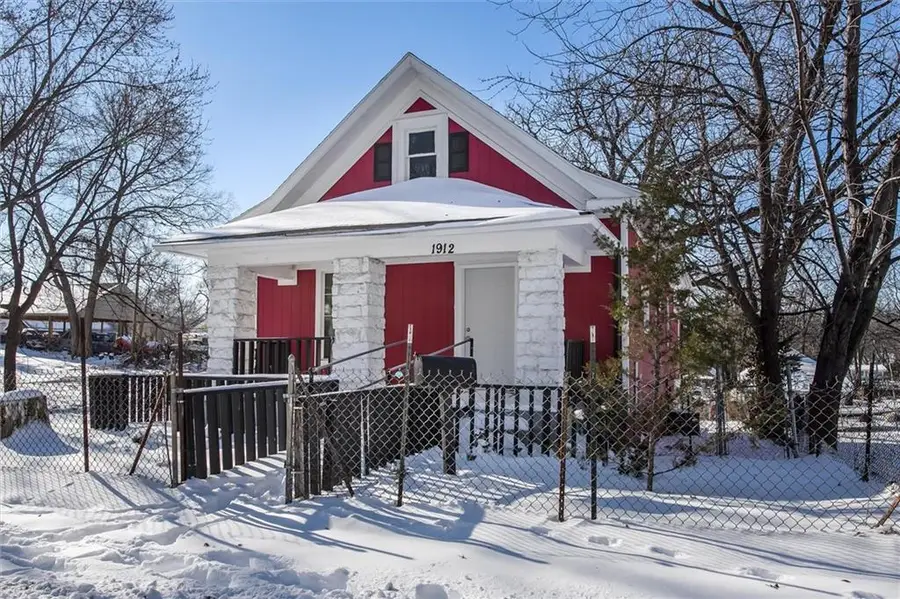 1912 Chelsea Avenue, Kansas City, MO 64127 - #2
