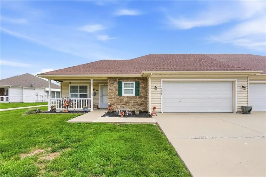 2121 N 114 Terrace, Kansas City, KS 66109 - #1