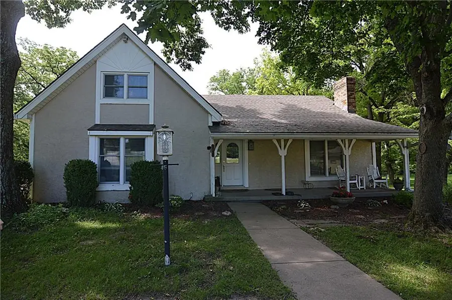 13905 Leavenworth Road, Basehor, KS 66007 - #2