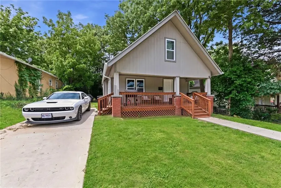2016 Quincy Street, Kansas City, MO 64127 - #2