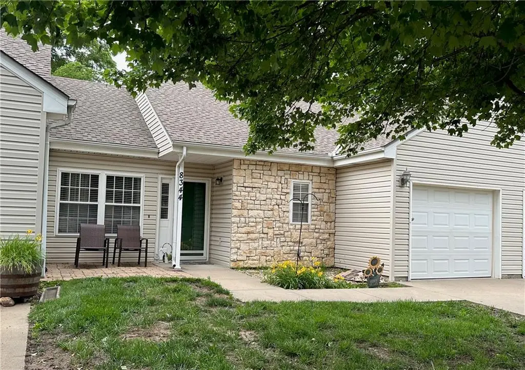 8344 Waverly Avenue, Kansas City, KS 66109 - #1