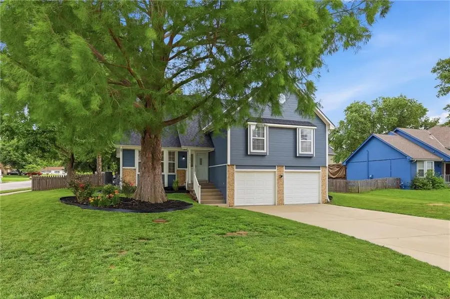 1906 Choctaw Drive, Greenwood, MO 64034 - #3