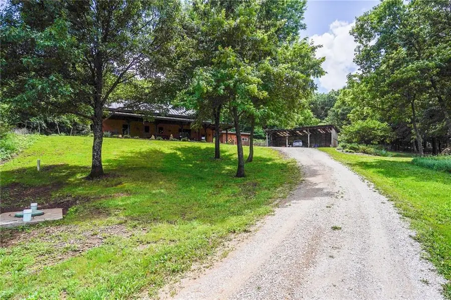 3395 Buck Creek Road, Oskaloosa, KS 66066 - #2