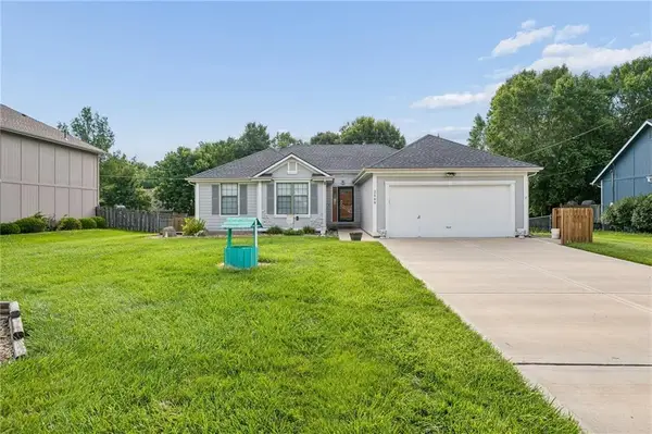 2599 N 156th Terrace, Basehor, KS 66007