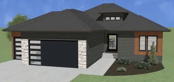 12535 NW Bittersweet Drive, Platte City, MO 64079