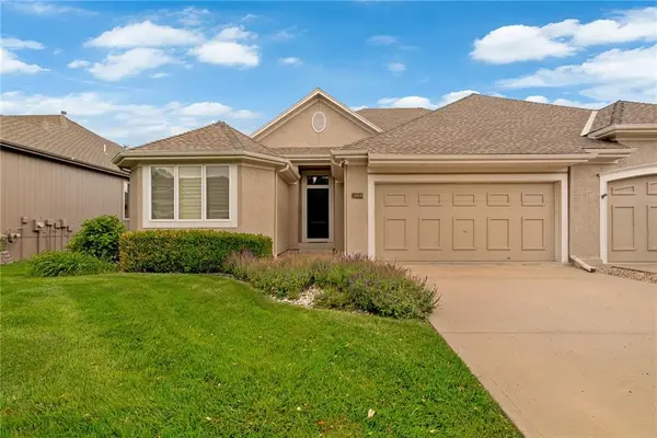 19608 W 100th Street, Lenexa, KS 66220