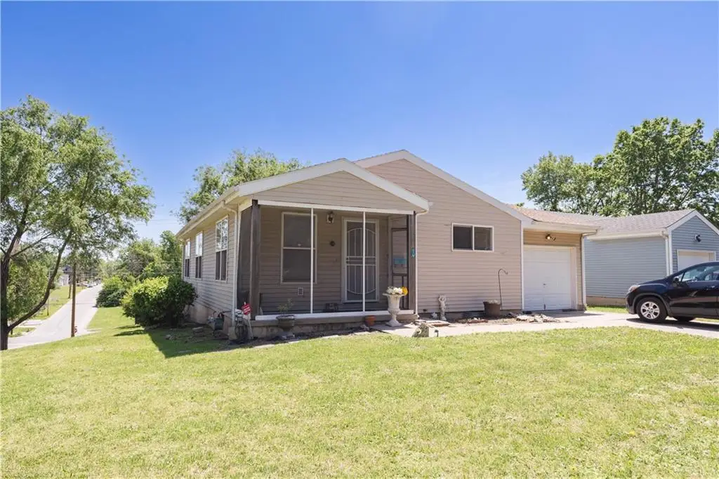 1917 N 14th Street, Kansas City, KS 66104 - #1