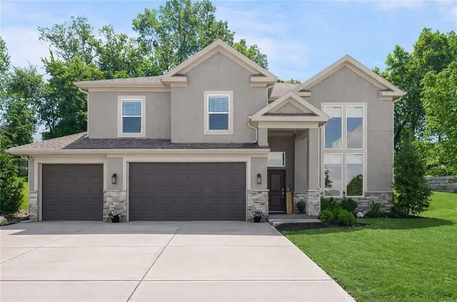 5807 N Bell Court, Kansas City, MO 64118 - #2