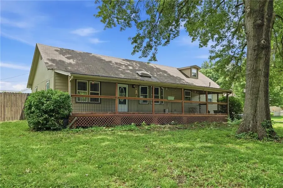 3209 N 155th Street, Basehor, KS 66007 - #2