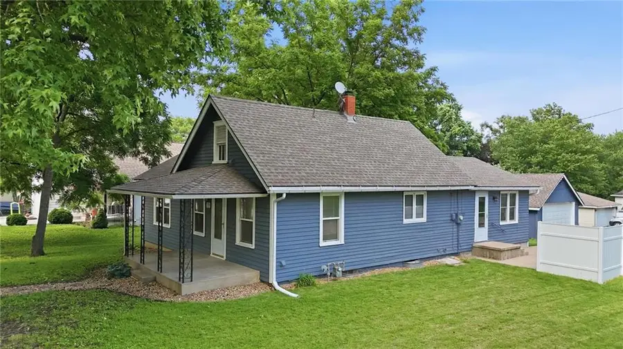 309 5th Avenue S, Greenwood, MO 64034 - #3