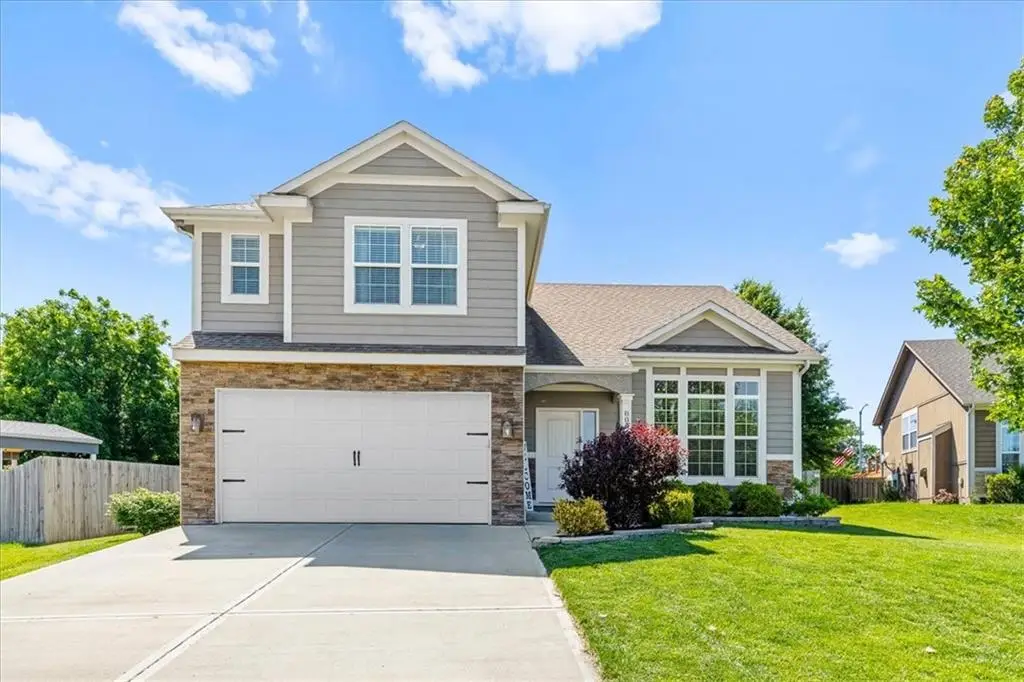 806 154th Circle, Basehor, KS 66007 - #1