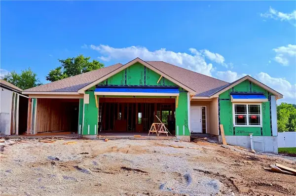 11715 E 231st Street, Peculiar, MO 64078
