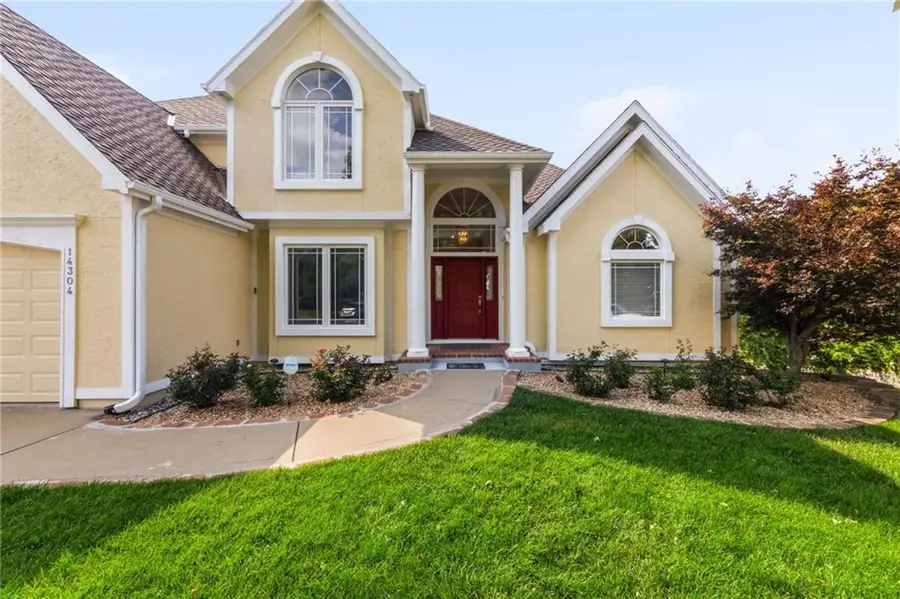 14304 England Street, Overland Park, KS 66221 - #2