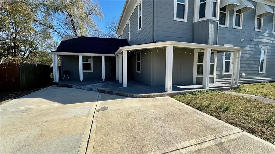 102 E 3rd Street, Linwood, KS 66052 - #3