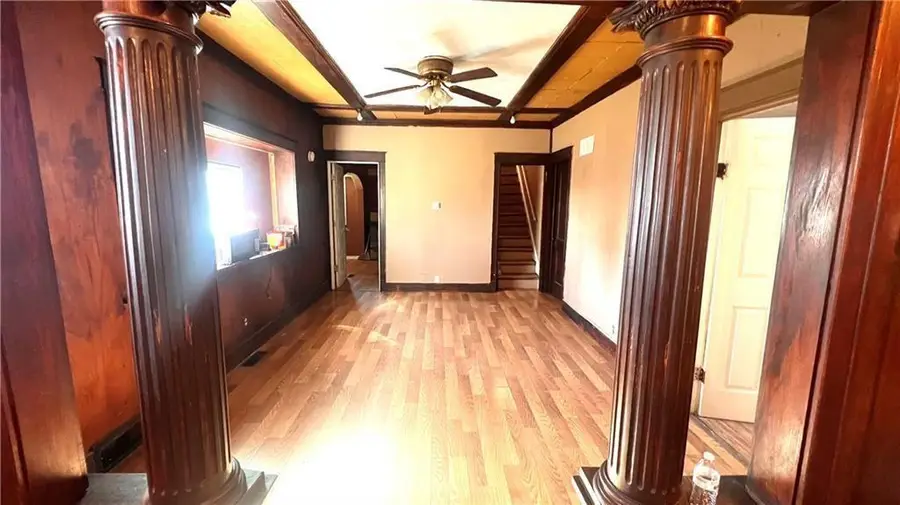522 Kensington Avenue, Kansas City, MO 64124 - #3