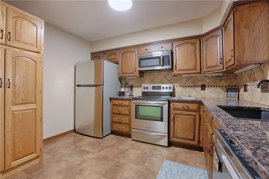 303 E Partridge Avenue #G, Independence, MO 64055 - #3