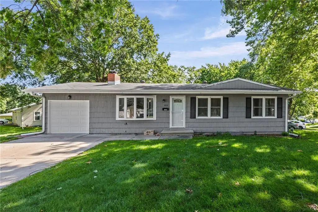 8422 W 68th Terrace, Overland Park, KS 66212 - #1