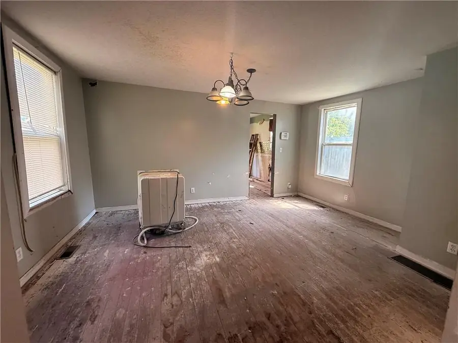1917 Jones Street, Saint Joseph, MO 64501 - #3