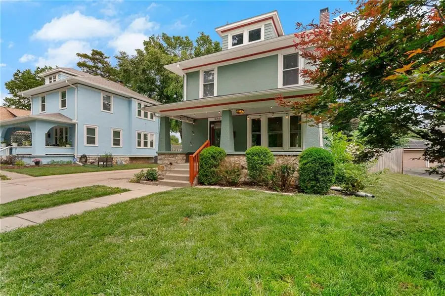 5915 Holmes Street, Kansas City, MO 64110 - #3