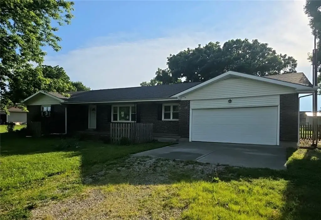 27429 N 59 Highway, Garnett, KS 66032 - #1