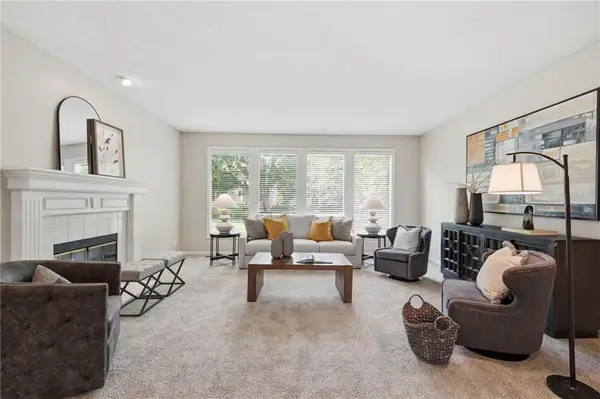 7816 W 147th Terrace, Overland Park, KS 66223