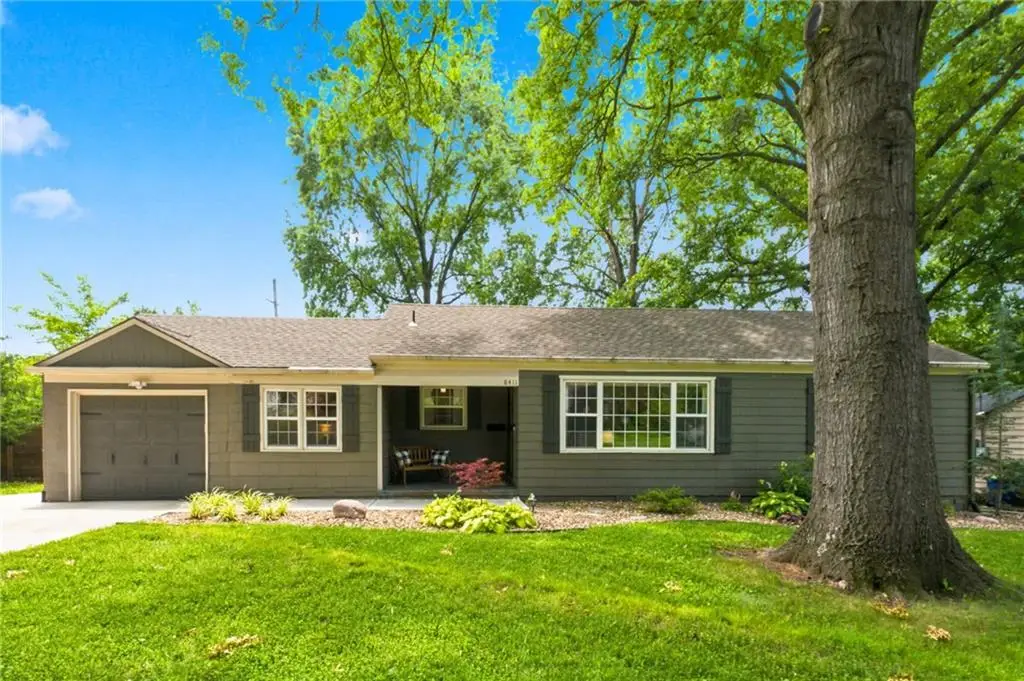 8411 W 86th Terrace, Overland Park, KS 66212 - #1