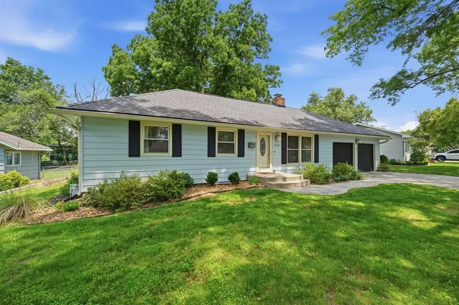 13218 W 96th Street, Lenexa, KS 66215 - #2