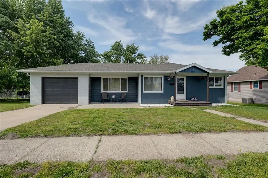 502 W Broadway Street, Higginsville, MO 64037 - #2