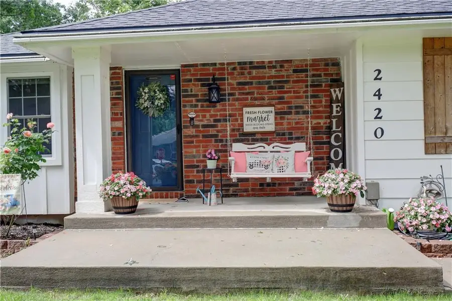 2420 SW Rome Court, Blue Springs, MO 64015 - #3