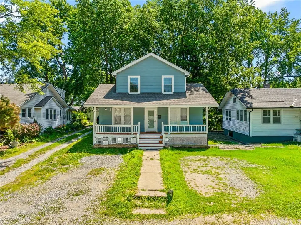 1219 S Glenwood Street, Independence, MO 64052 - #1