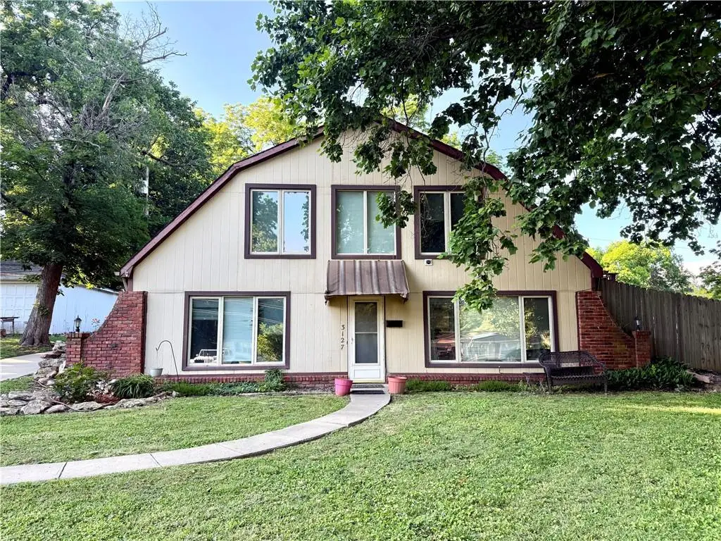 3127 Gene Field Road, Saint Joseph, MO 64506 - #1