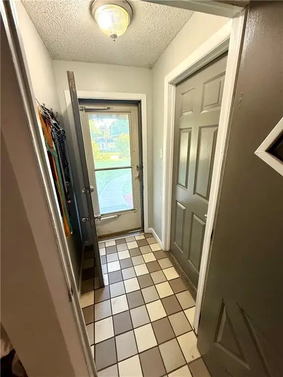 3127 Gene Field Road, Saint Joseph, MO 64506 - #2
