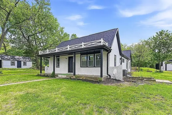 1106 College Hill Street, Pleasant Hill, MO 64080