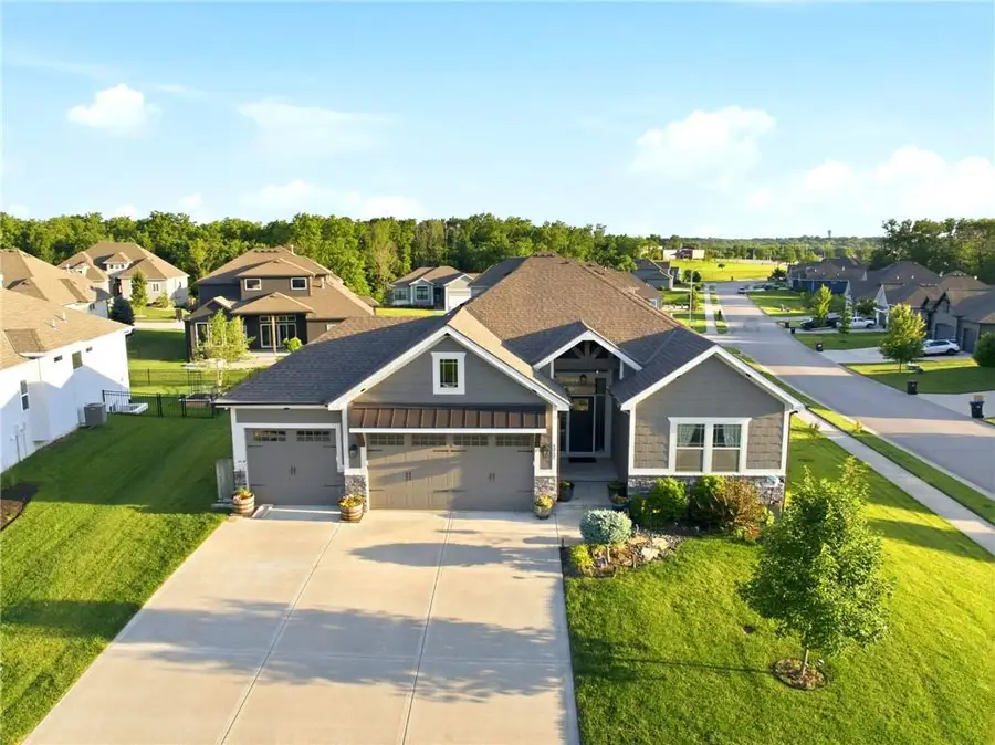 1717 SW 26th Terrace, Lees Summit, MO 64082 - #2