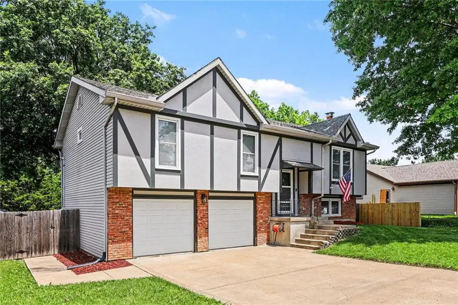 1406 N Mart Way Drive, Olathe, KS 66061 - #3