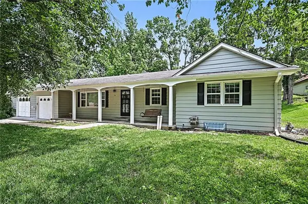 56 Maple Drive, Platte City, MO 64079