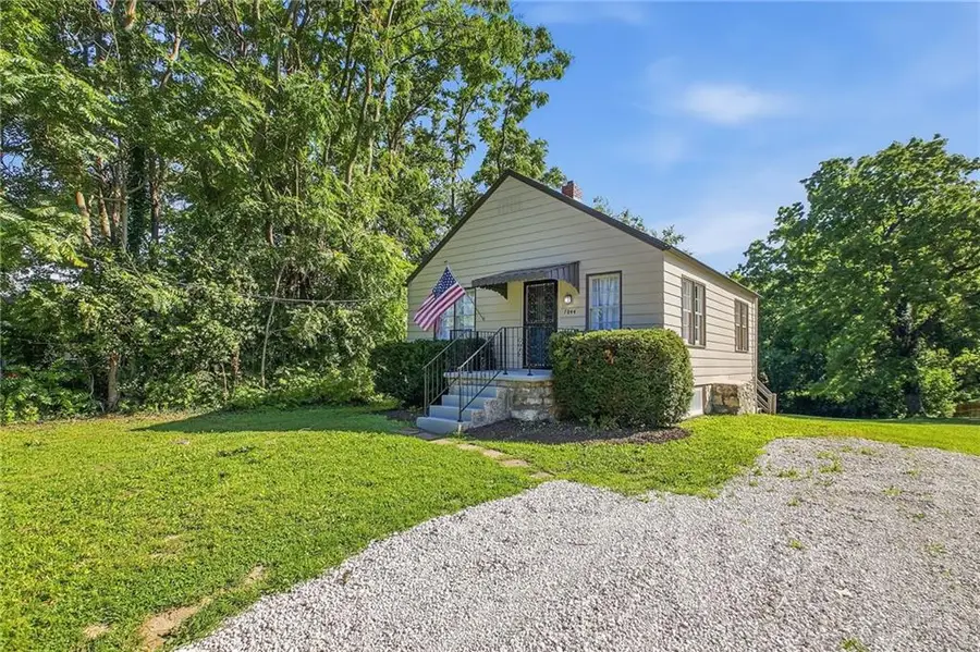 7844 Stover Lane, Kansas City, KS 66109 - #2