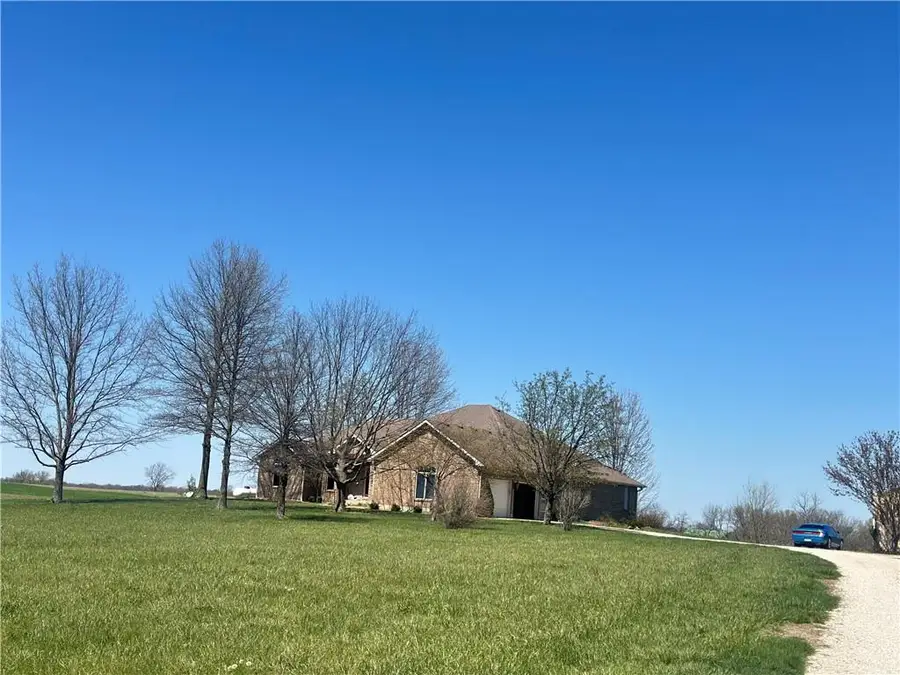 169 NE County Rd V Road, Warrensburg, MO 64093 - #2