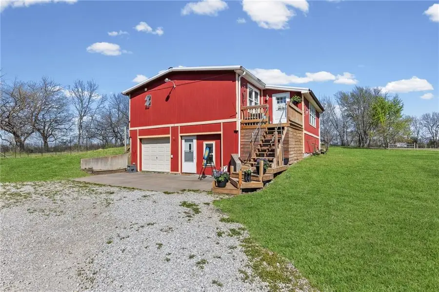 8302 E 221st Street, Peculiar, MO 64078 - #2