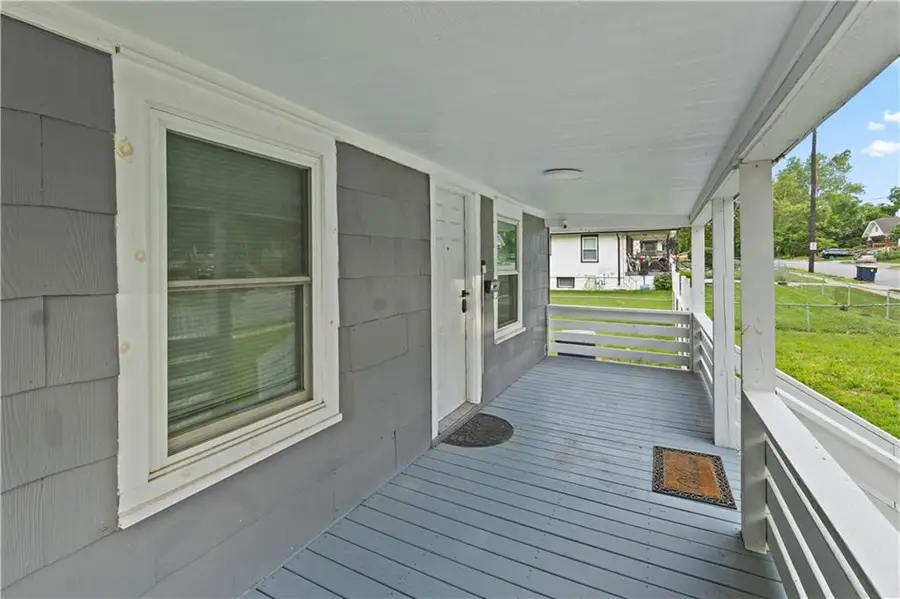 7101 Indiana Avenue, Kansas City, MO 64132 - #2