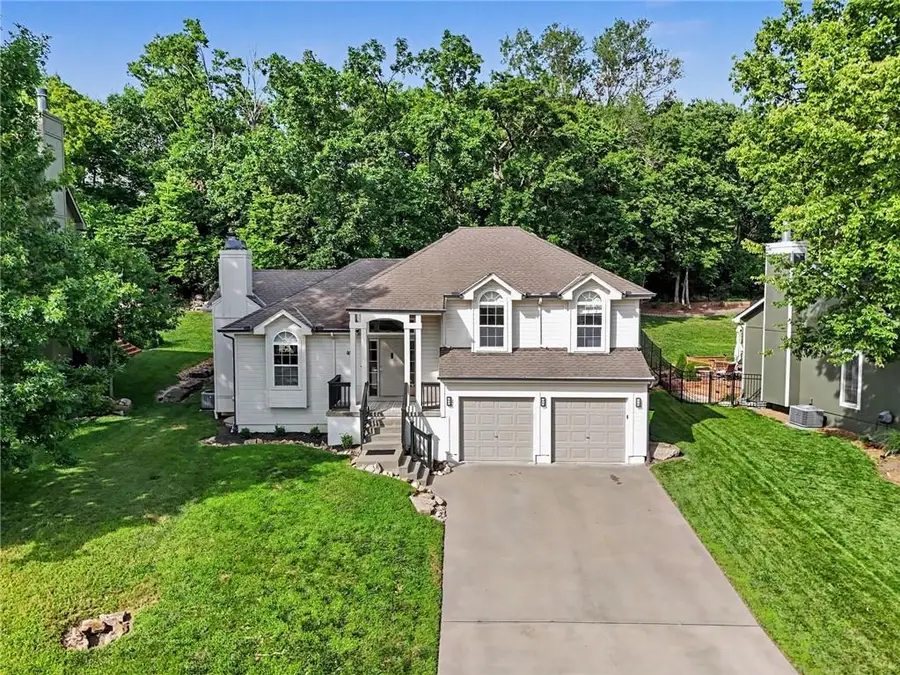 416 E 166th Court, Belton, MO 64012 - #3