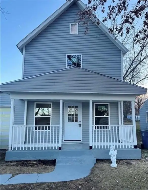 1003 W 1st Street, Coffeyville, KS 67337