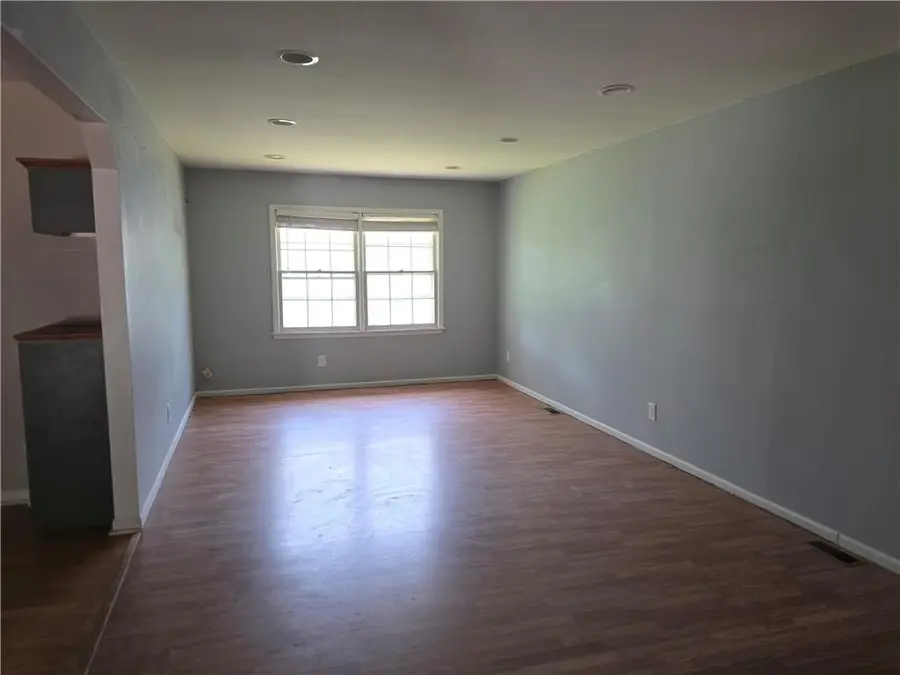 1601 S Maple Street, Ottawa, KS 66067 - #2
