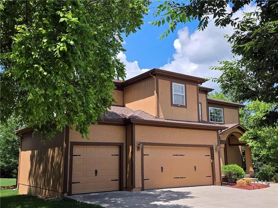 23884 W 124th Court, Olathe, KS 66061 - #2