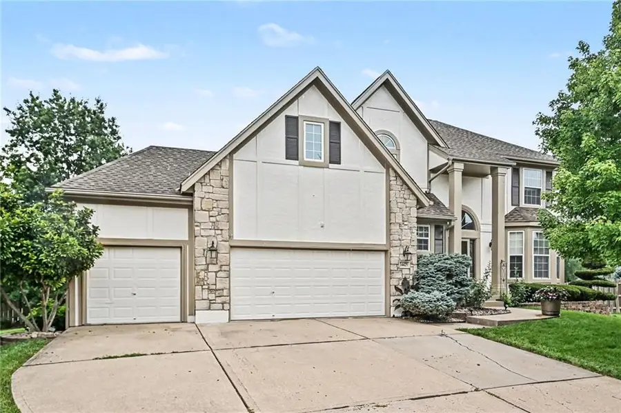 14425 S Blackfeather Street, Olathe, KS 66062 - #2