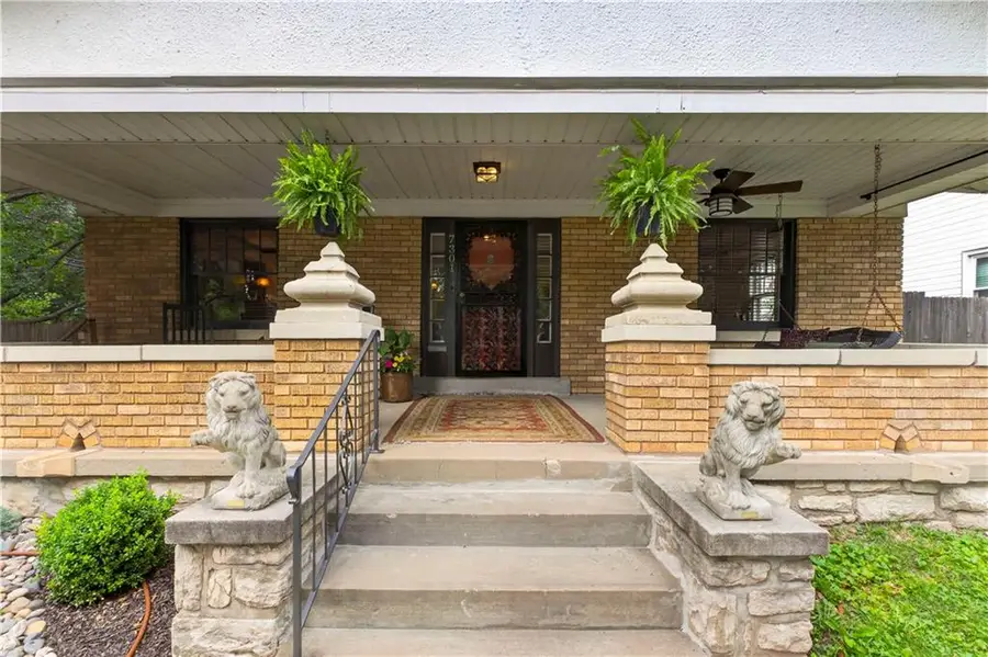 7301 Washington Street, Kansas City, MO 64114 - #3