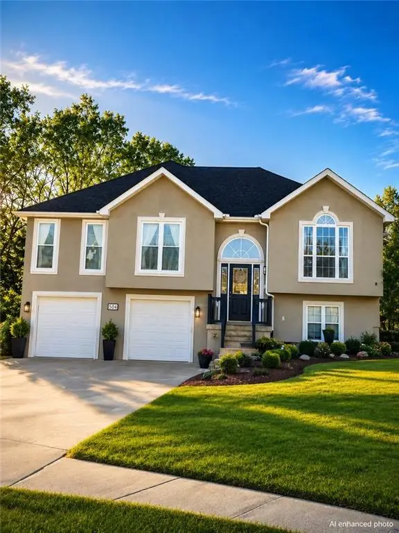 504 Wildwood Court, Warrensburg, MO 64093
