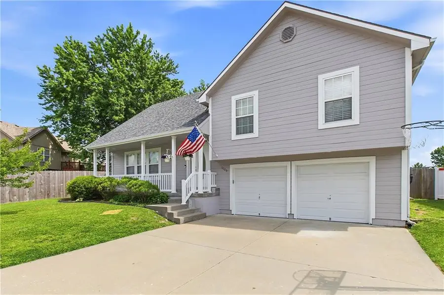 1105 NW Long Drive, Grain Valley, MO 64029 - #2