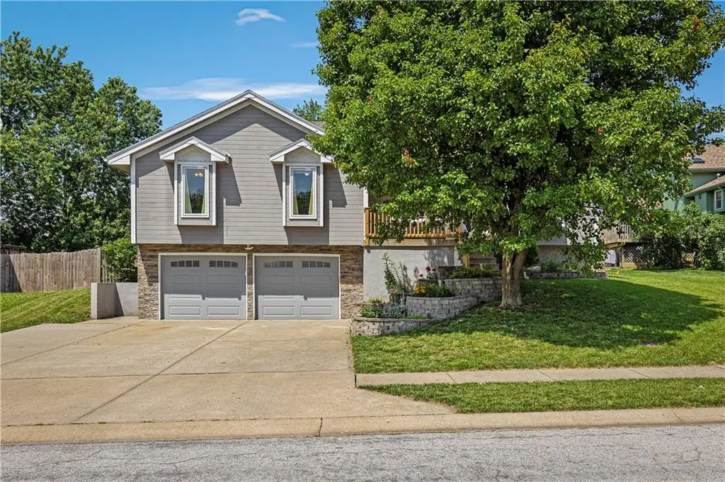 906 Pine Crest Avenue, Kearney, MO 64060 - #1