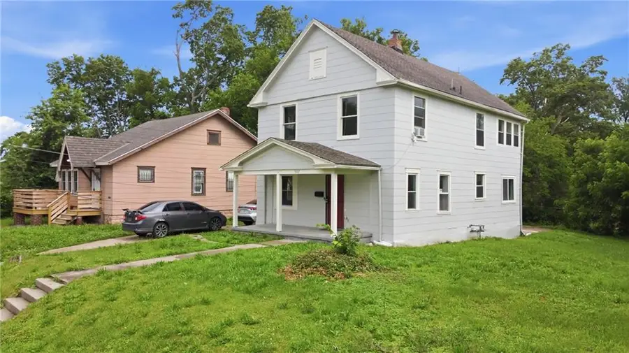 5107 E 26th Street, Kansas City, MO 64127 - #2